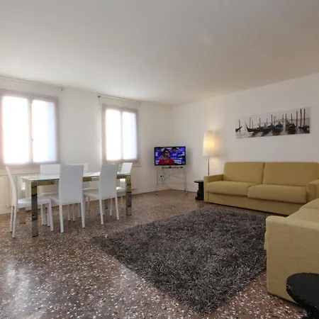 سيتي ريالتو البندقية