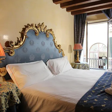 Rialto Apartment *
