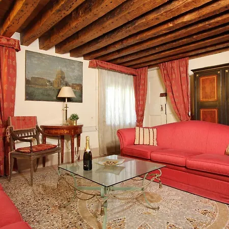 Rialto Apartment