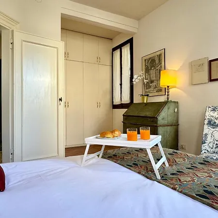 Rialto Apartment Venice