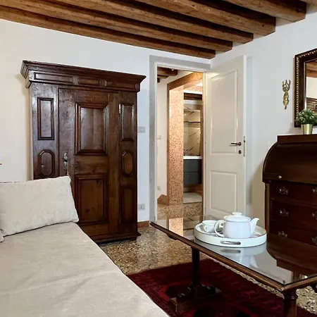 Rialto Apartment Venice